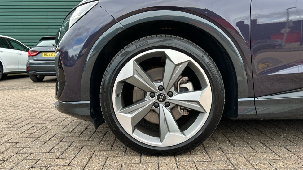 Used Audi Q4 e-tron 2025 for sale - 76660735: Photo 21