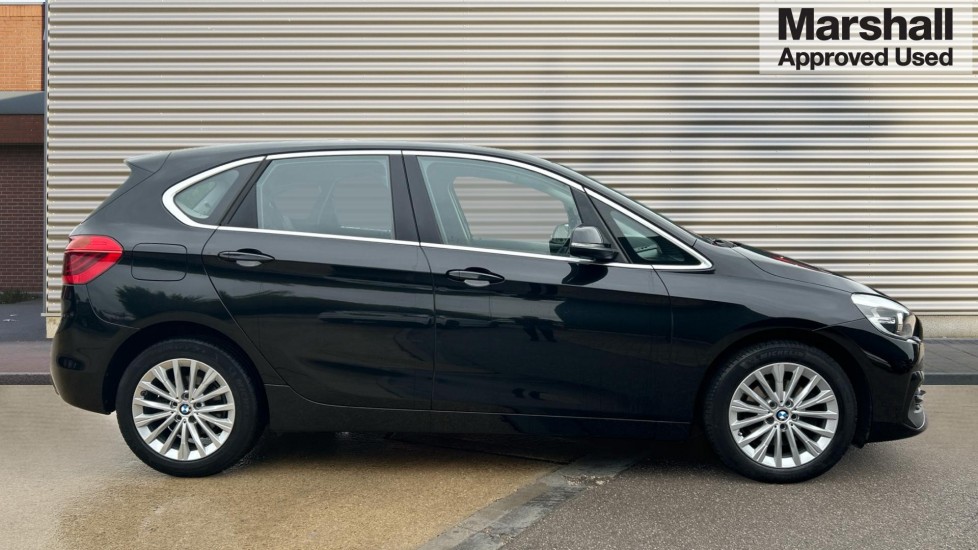 Used BMW 2 Series 2018 for sale - 76869552: Photo 2