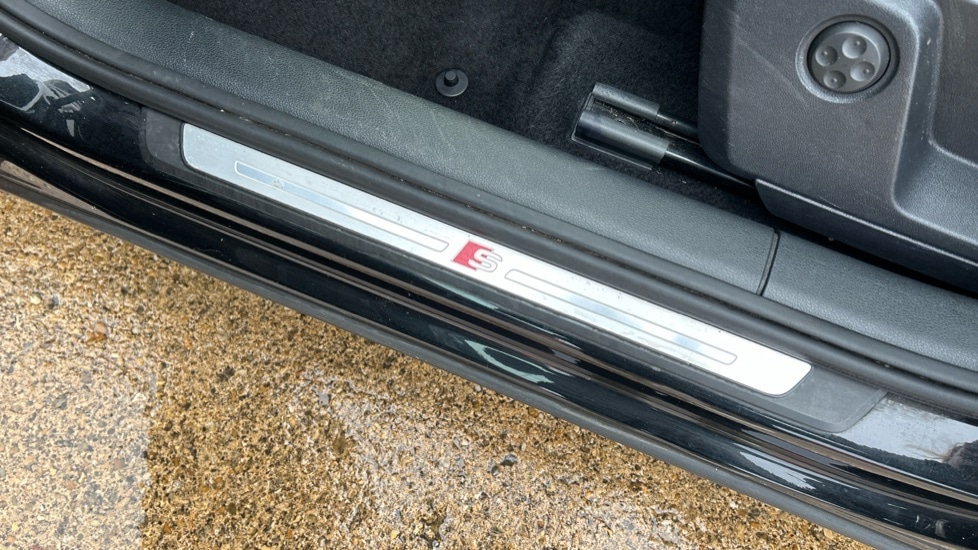 Used Audi Q2 2021 for sale - 76875049: Photo 37