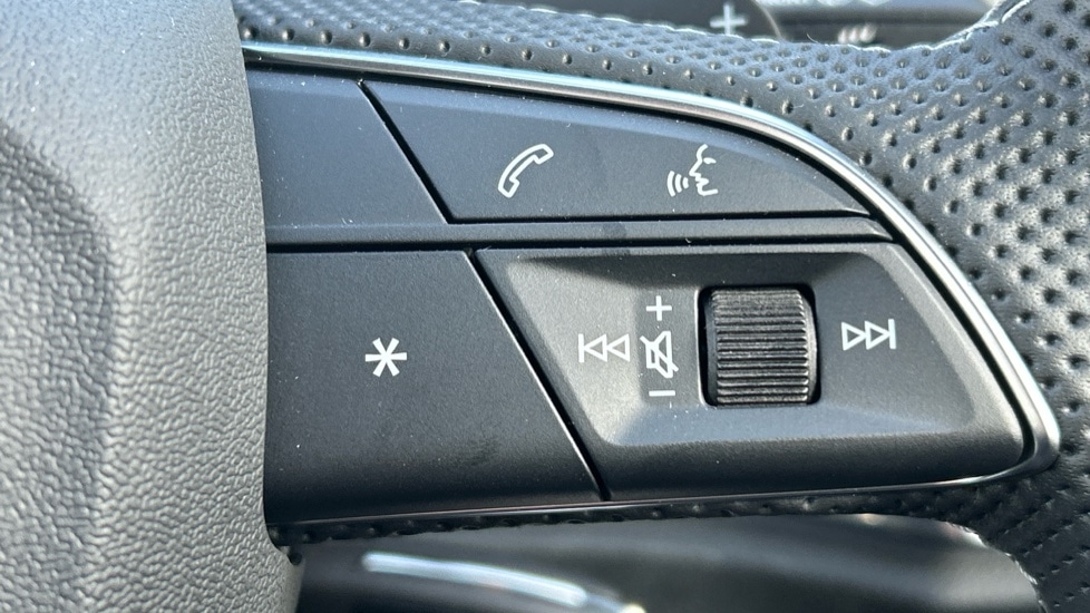 Used Audi Q3 2025 for sale - 76660971: Photo 23