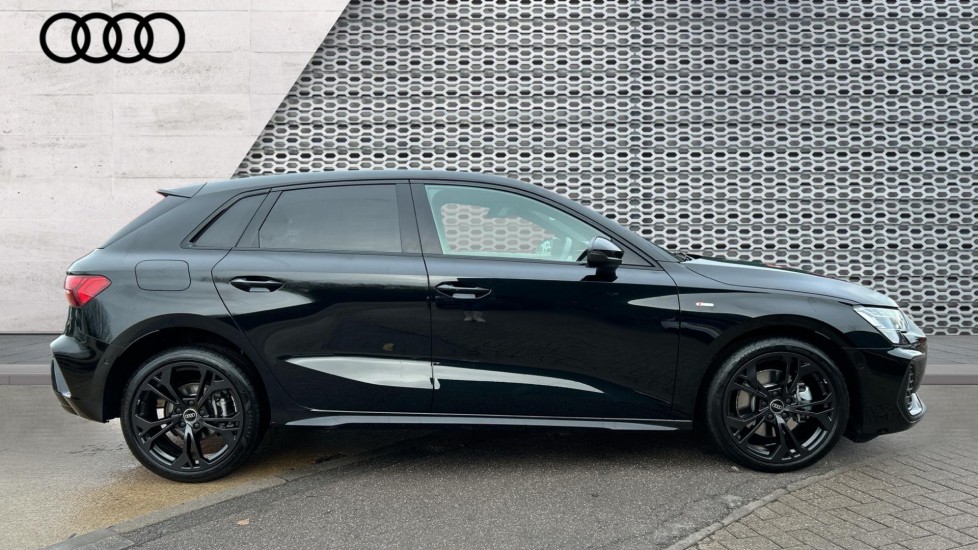 Used Audi A3 2025 for sale - 76874362: Photo 4