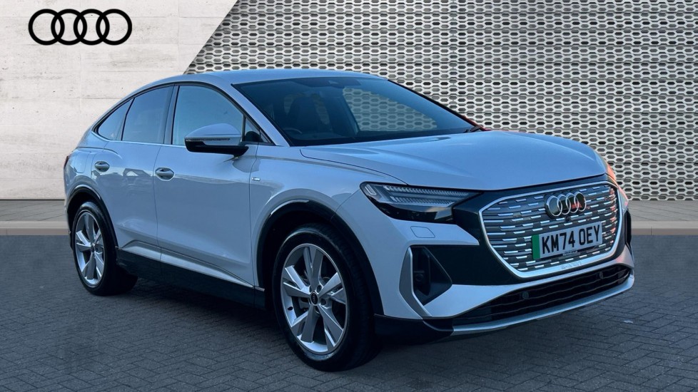 Used Audi Q4 e-tron 2024 for sale - 76874076: Photo 1