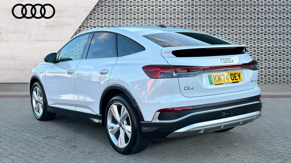 Used Audi Q4 e-tron 2024 for sale - 76874076: Photo 3