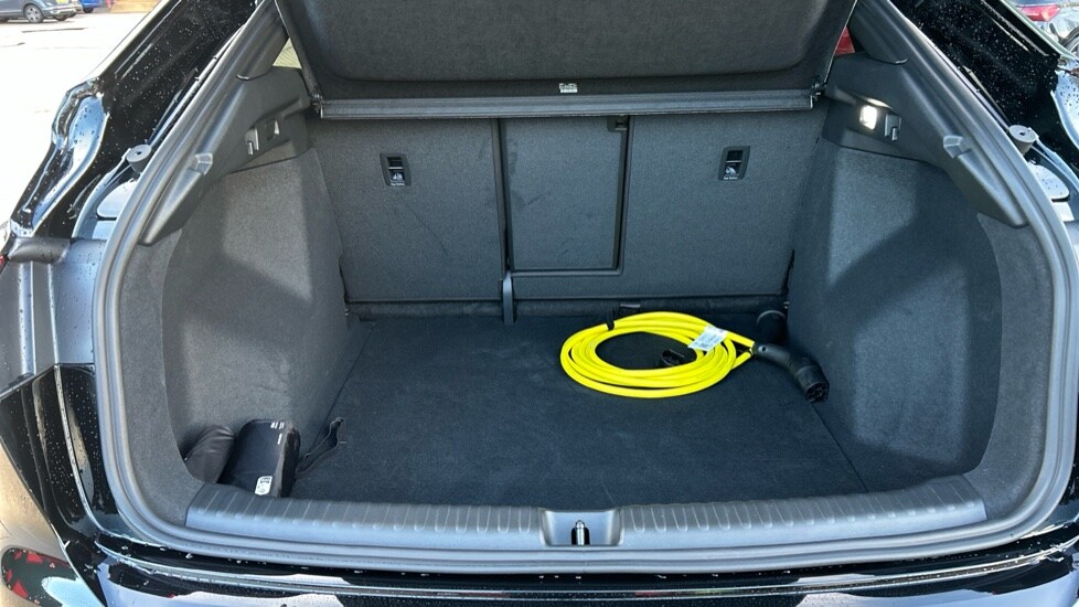 Used Audi Q4 e-tron 2025 for sale - 76660967: Photo 18