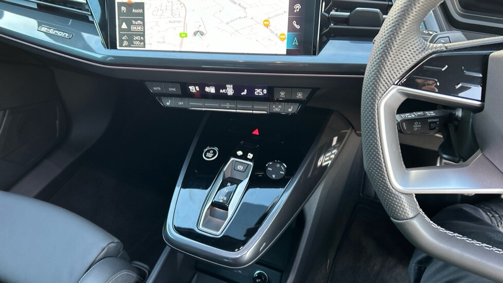 Used Audi Q4 e-tron 2025 for sale - 76660967: Photo 19