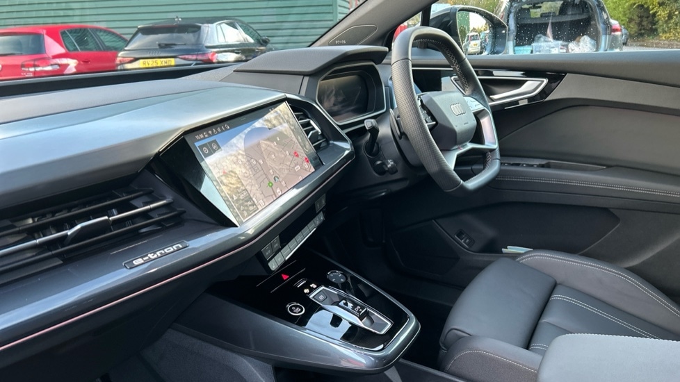 Used Audi Q4 e-tron 2025 for sale - 76660967: Photo 2