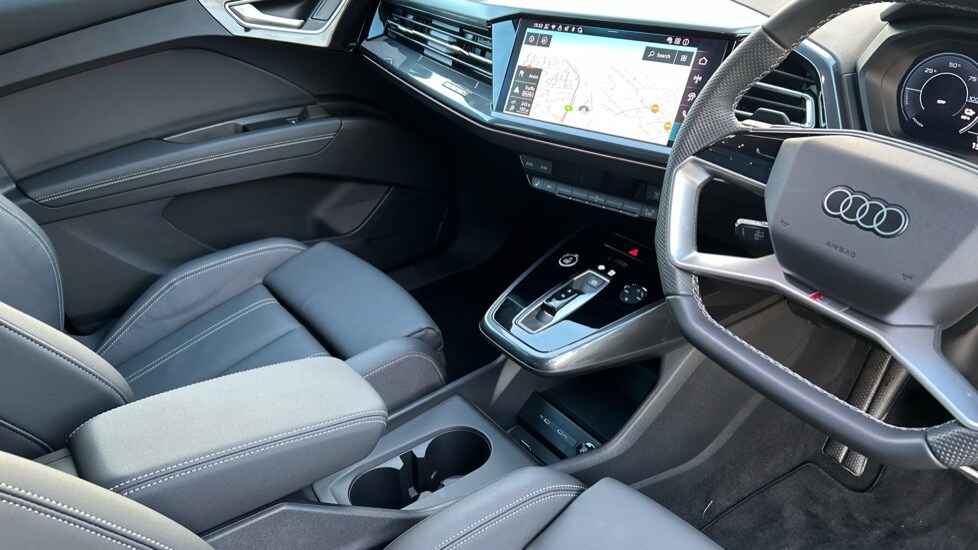 Used Audi Q4 e-tron 2025 for sale - 76660967: Photo 27