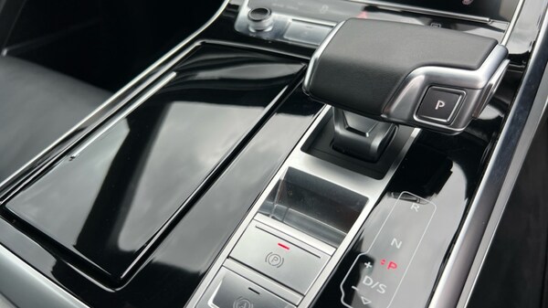 Used Audi Q8 2024 for sale - 75393652: Photo 26