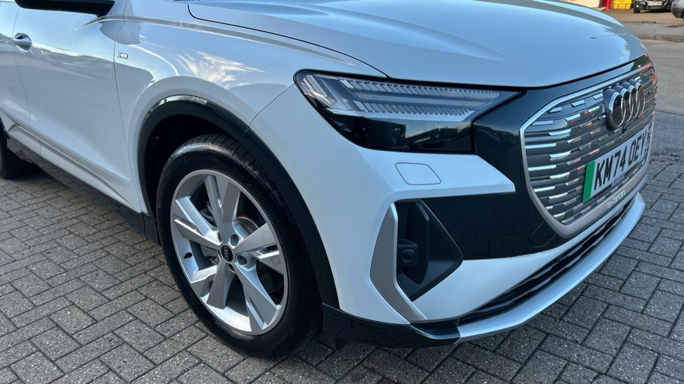 Used Audi Q4 e-tron 2024 for sale - 76567962: Photo 38