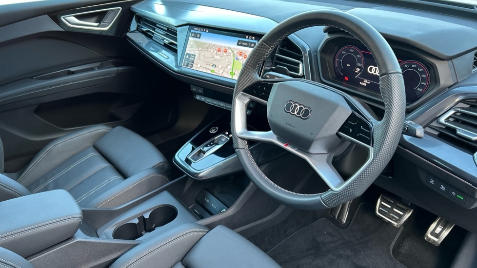 Used Audi Q4 e-tron 2024 for sale - 76567962: Photo 6