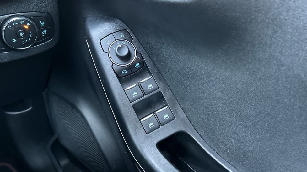 Used Ford Puma 2023 for sale - 76921848: Photo 30