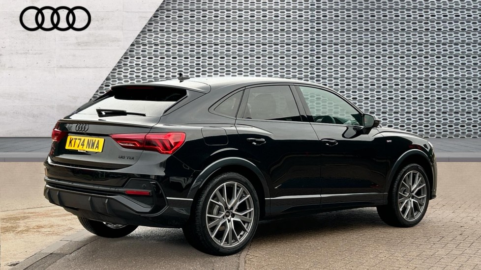 Used Audi Q3 2025 for sale - 76773242: Photo 8