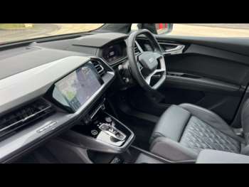 Used Audi Q4 e-tron 2024 for sale - 74621037: Photo