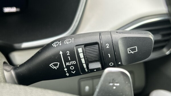 Used Hyundai Santa Fe 2022 for sale - 76183843: Photo 24