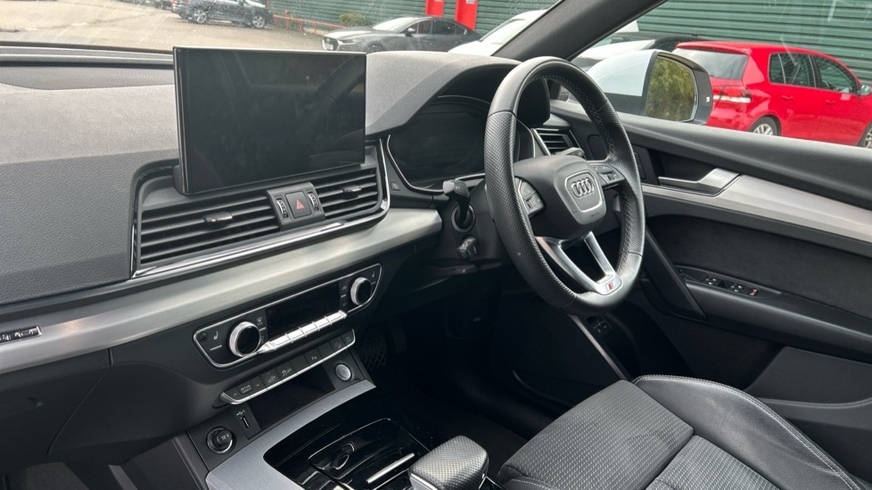 Used Audi Q5 2022 for sale - 76095909: Photo 2