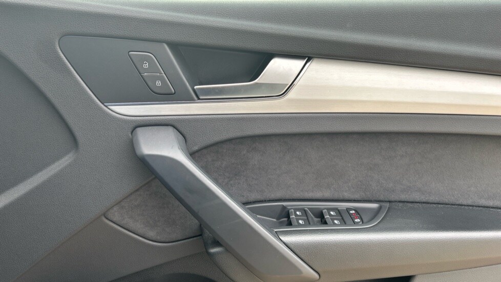 Used Audi Q5 2022 for sale - 76095909: Photo 28