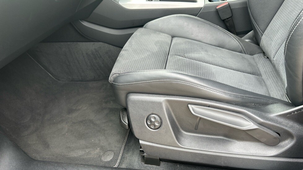 Used Audi Q5 2022 for sale - 76095909: Photo 29