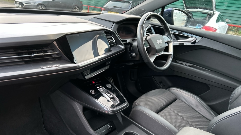 Used Audi Q4 e-tron 2022 for sale - 76872654: Photo 2