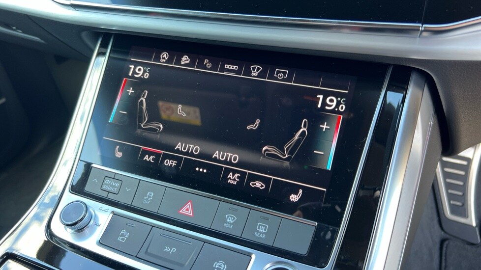 Used Audi Q7 2025 for sale - 76869827: Photo 16