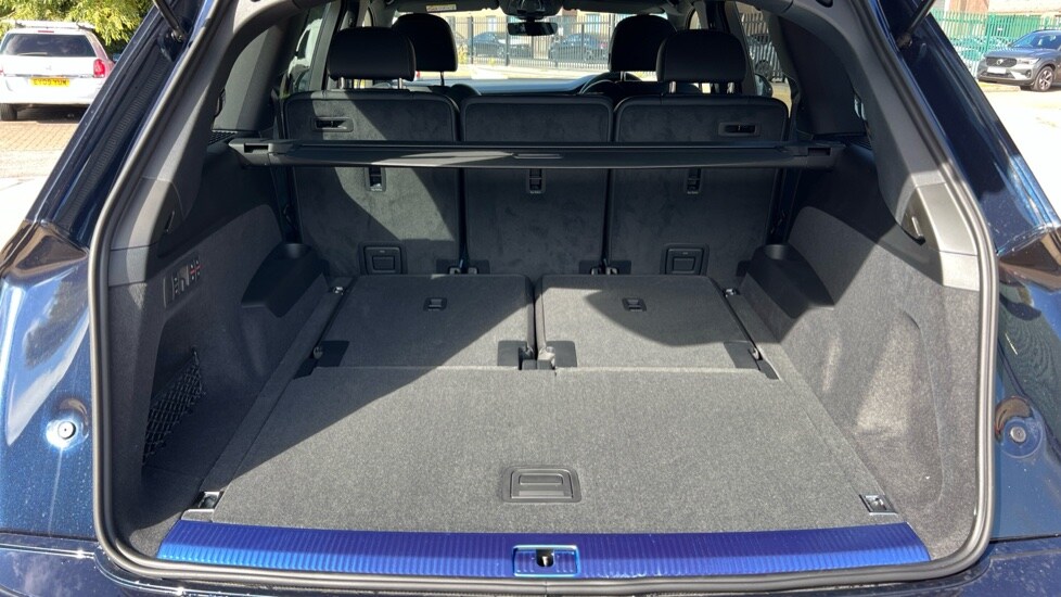 Used Audi Q7 2025 for sale - 76869827: Photo 18
