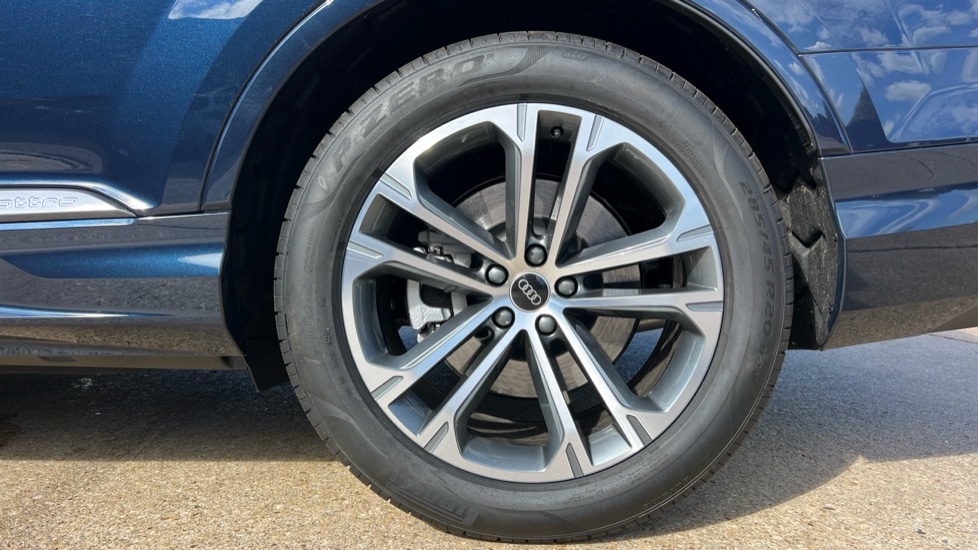 Used Audi Q7 2025 for sale - 76869827: Photo 21