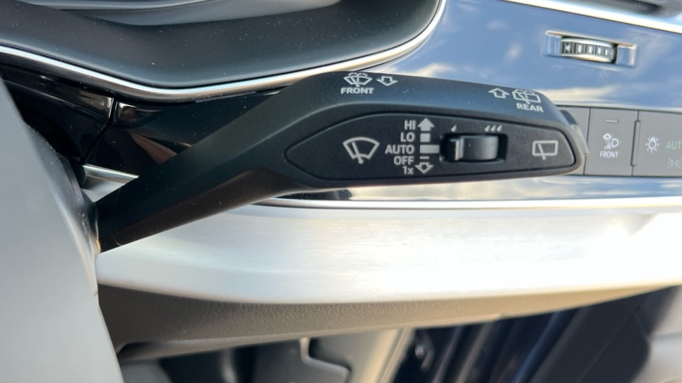 Used Audi Q7 2025 for sale - 76869827: Photo 30