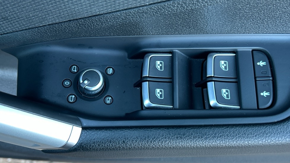 Used Audi Q2 2023 for sale - 76872026: Photo 28