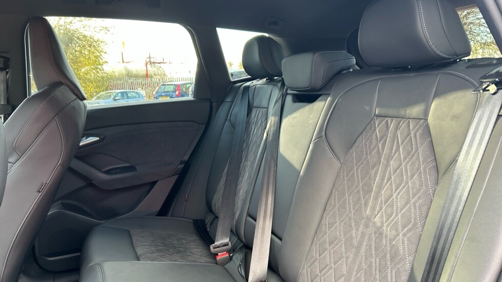 Used Audi Q6 e-tron 2025 for sale - 76586991: Photo 15