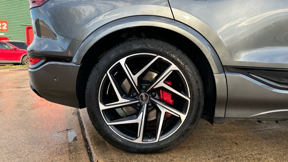 Used Audi Q6 e-tron 2025 for sale - 76586991: Photo 21