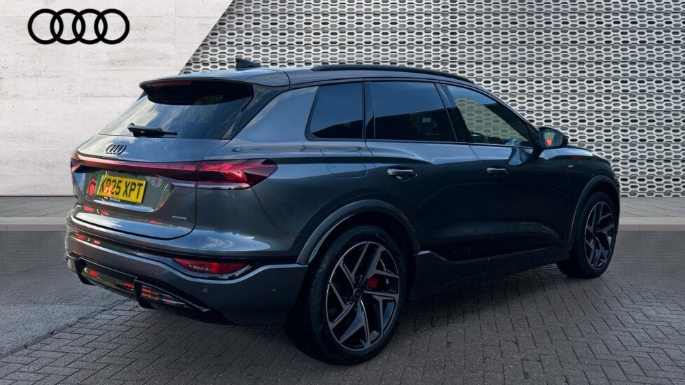 Used Audi Q6 e-tron 2025 for sale - 76586991: Photo 8