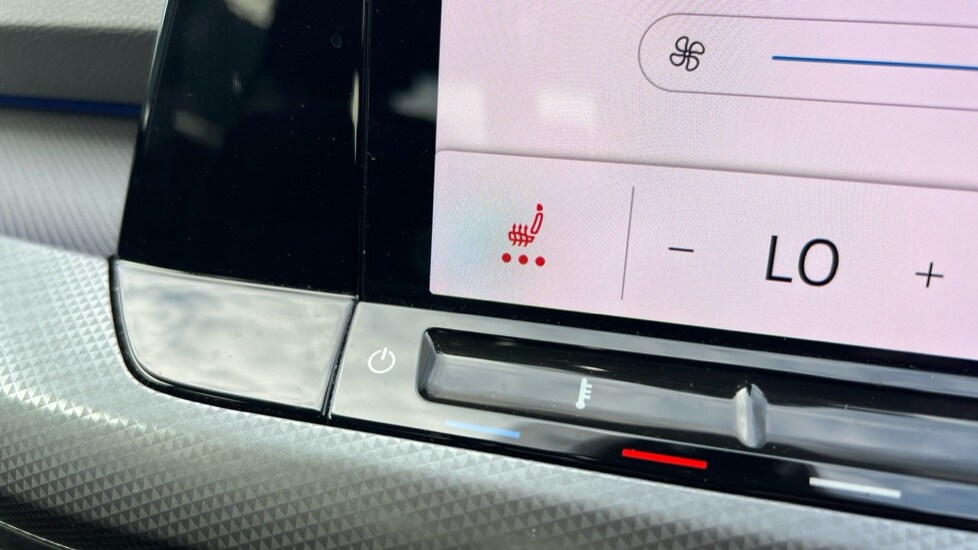 Used Volkswagen Golf 2022 for sale - 76523584: Photo 29