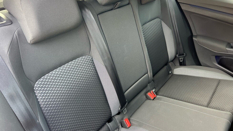 Used Volkswagen Golf 2022 for sale - 76523584: Photo 35