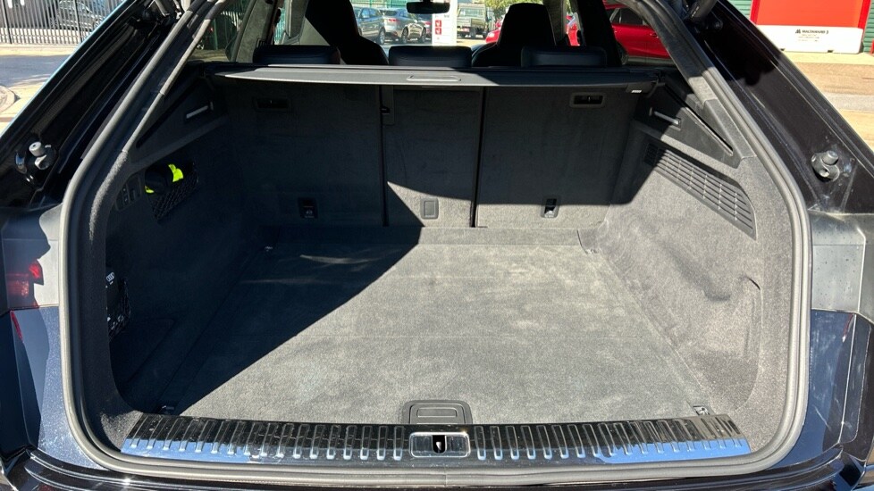 Used Audi RS Q8 2021 for sale - 76037822: Photo 18