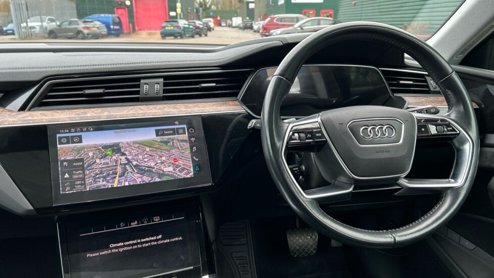 Used Audi e-tron 2019 for sale - 77084823: Photo 13