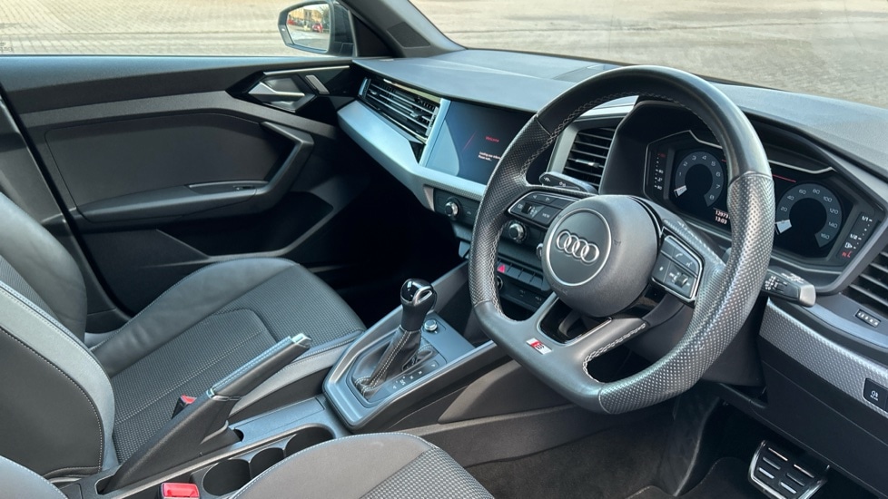 Used Audi A1 2023 for sale - 76874182: Photo 6