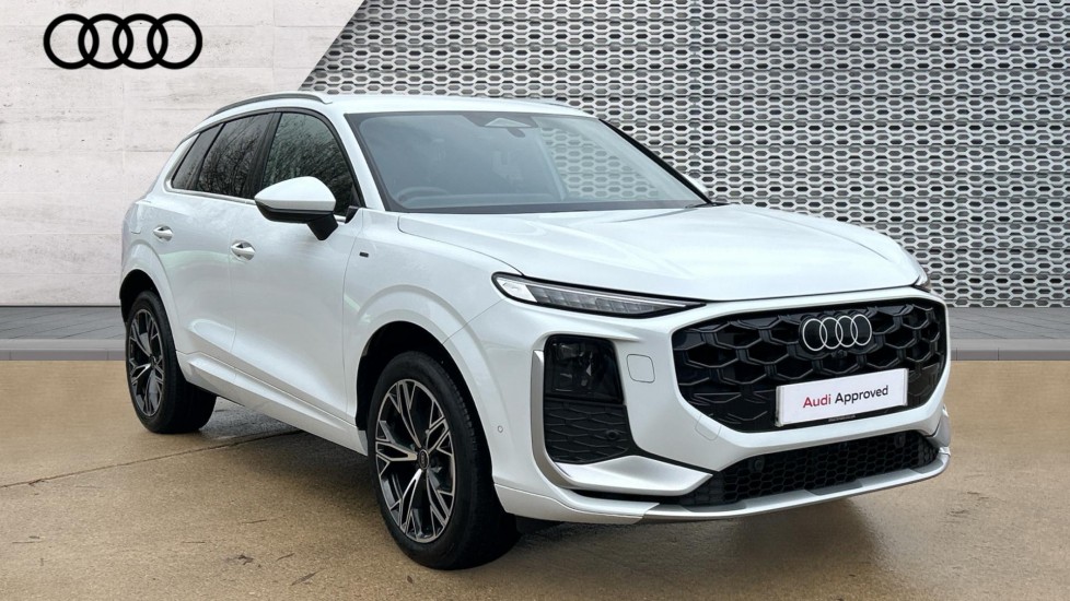 Used Audi Q3 2025 for sale - 76660965: Photo 1