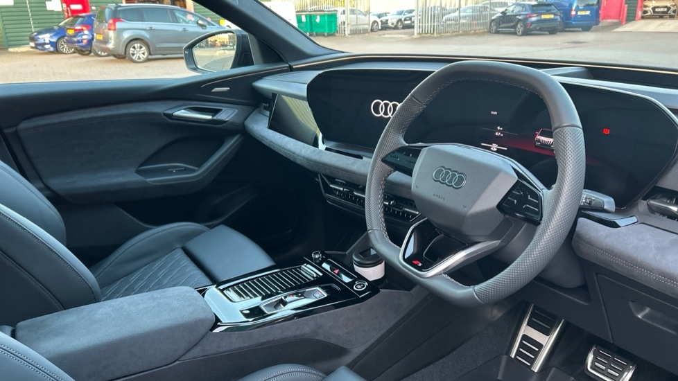 Used Audi Q6 e-tron 2025 for sale - 76873954: Photo 6