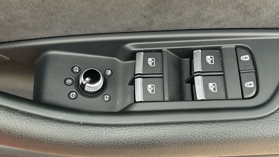 Used Audi A4 2020 for sale - 76067130: Photo 28