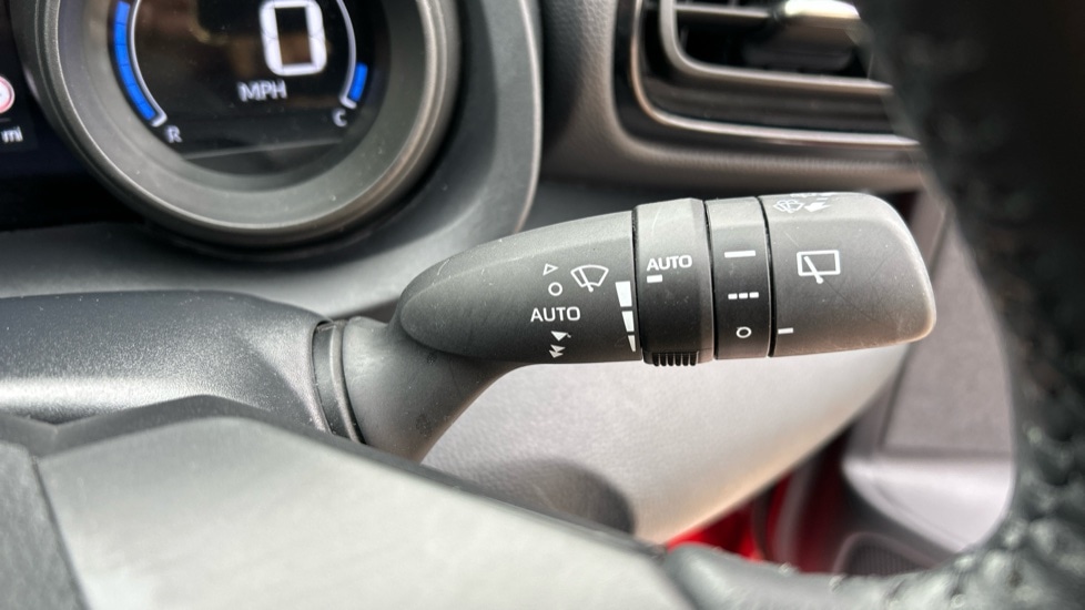 Used Toyota Yaris 2022 for sale - 76441910: Photo 24