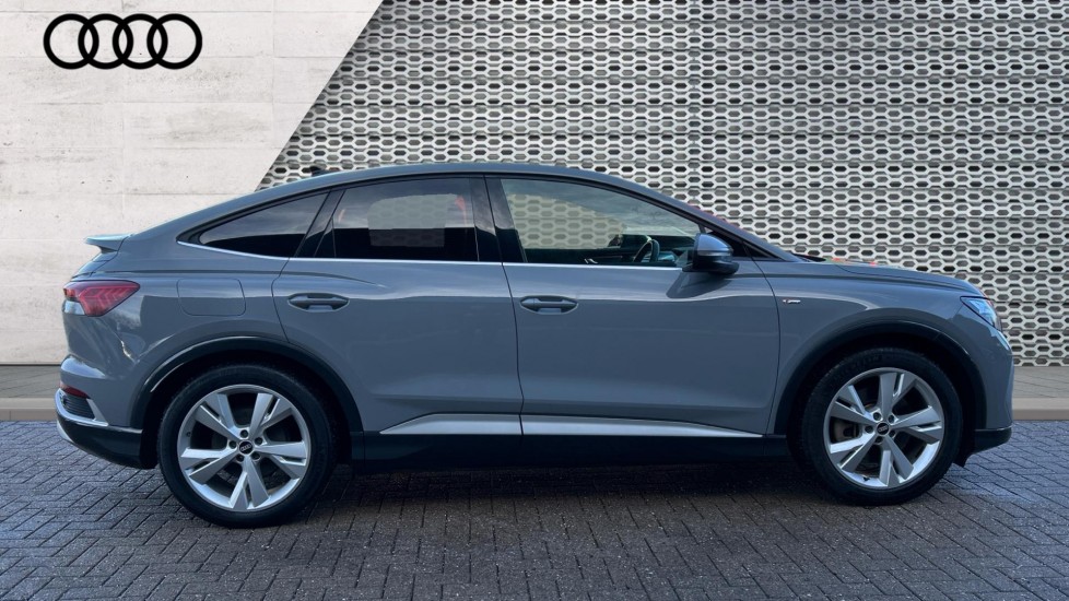 Used Audi Q4 e-tron 2022 for sale - 76854715: Photo 4