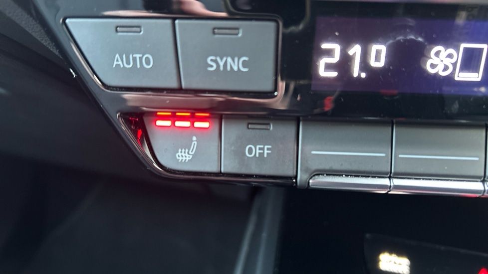 Used Audi Q4 e-tron 2022 for sale - 76854715: Photo 43