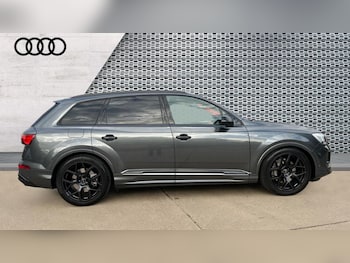 Used Audi Q7 2025 for sale - 77075760: Photo