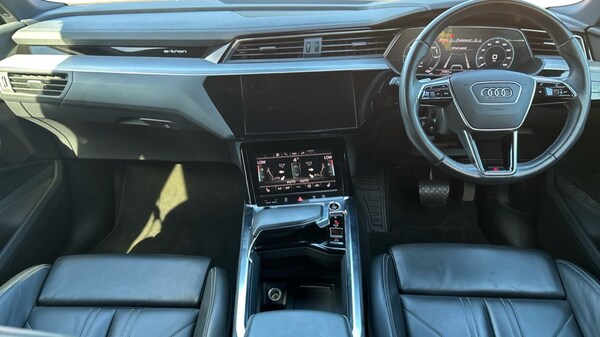 Used Audi e-tron 2021 for sale - 76007656: Photo 12