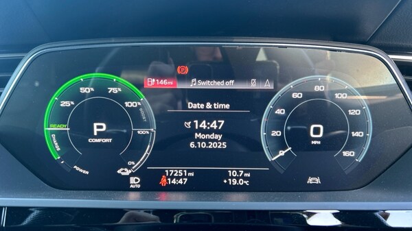 Used Audi e-tron 2021 for sale - 76007656: Photo 14