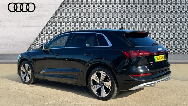 Used Audi e-tron 2021 for sale - 76007656: Photo 3
