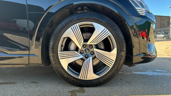 Used Audi e-tron 2021 for sale - 76007656: Photo 5