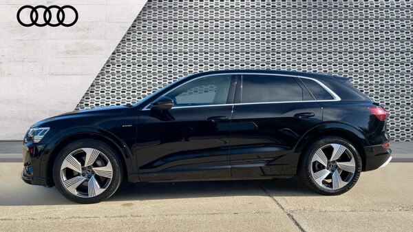 Used Audi e-tron 2021 for sale - 76007656: Photo 9