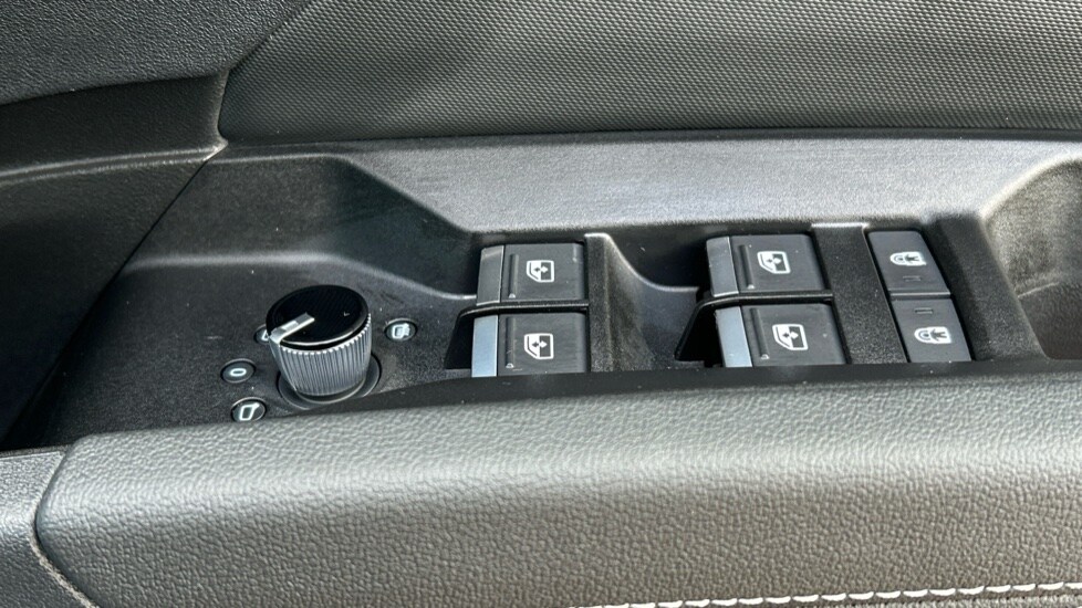 Used Audi Q4 e-tron 2025 for sale - 76597836: Photo 28