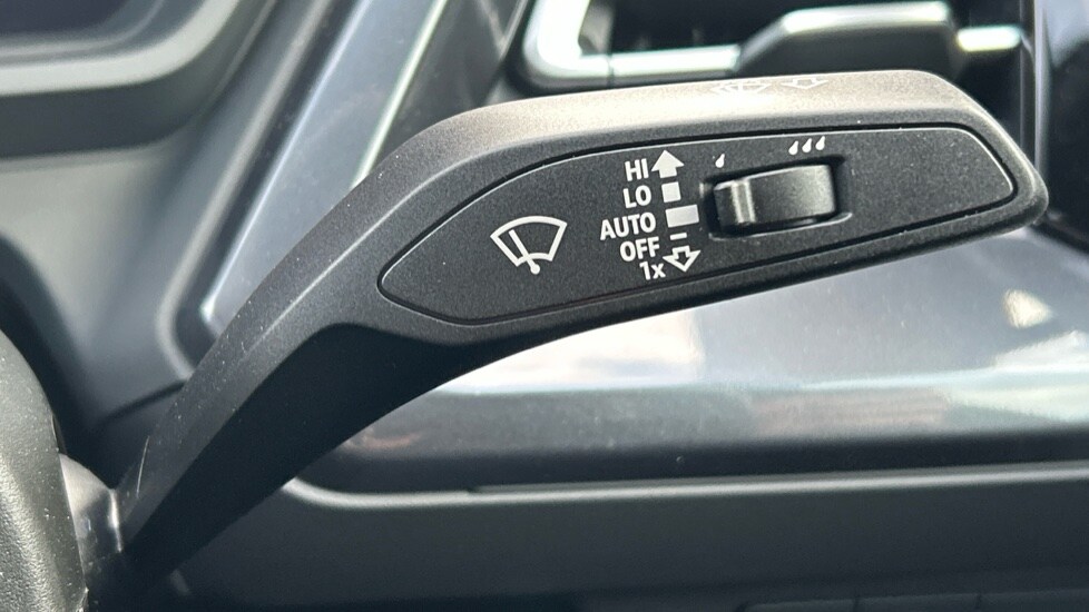 Used Audi Q4 e-tron 2025 for sale - 76597836: Photo 30