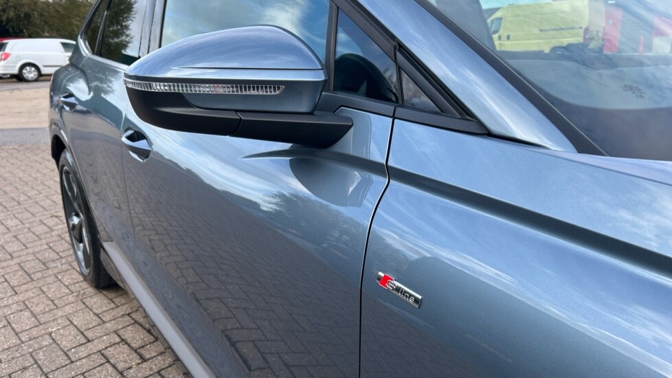 Used Audi Q4 e-tron 2025 for sale - 76597836: Photo 36